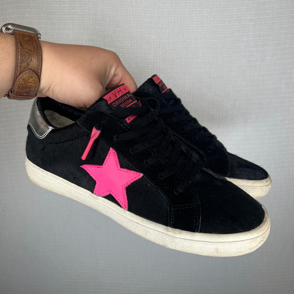 Vintage Havana Laureen-9 Black Pop Calf Hair Neon Pink Star Sneakers Womens‎